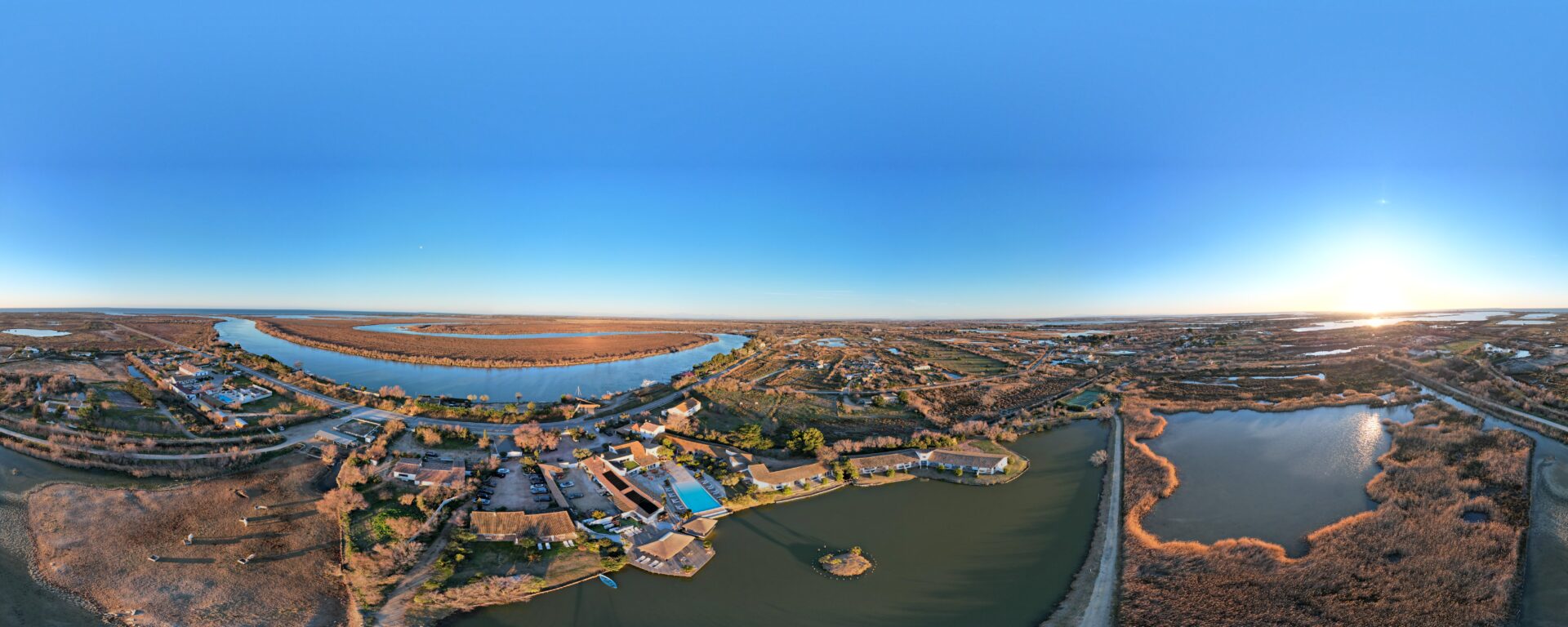Hotel 5* l'estelle en camargue vue aerienne du domaine